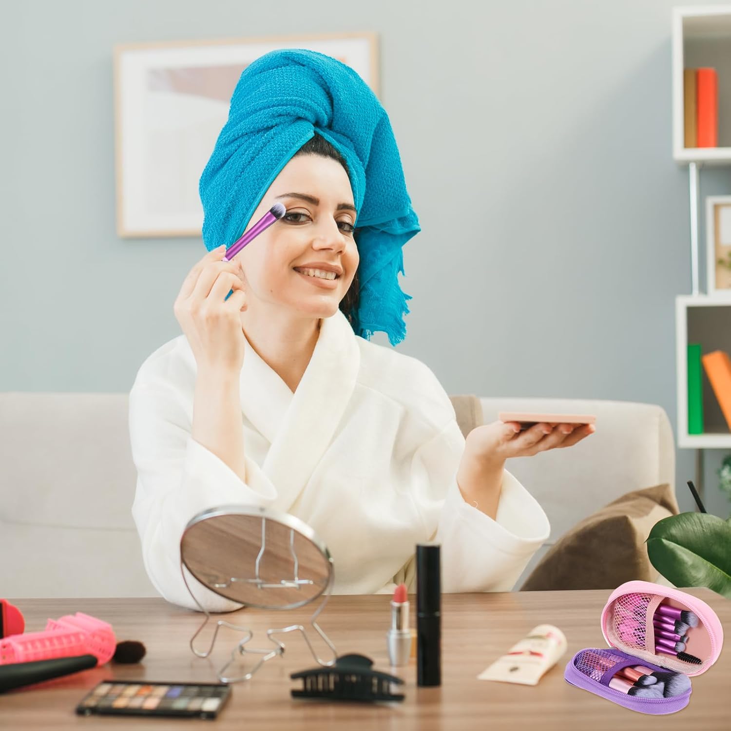 LA LUSH 10 Pcs Makeup Brush Set with Case – Complete Cosmetic Brushes Kit - Image 10